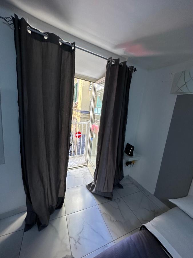 Gradoniroom26 نابولي المظهر الخارجي الصورة